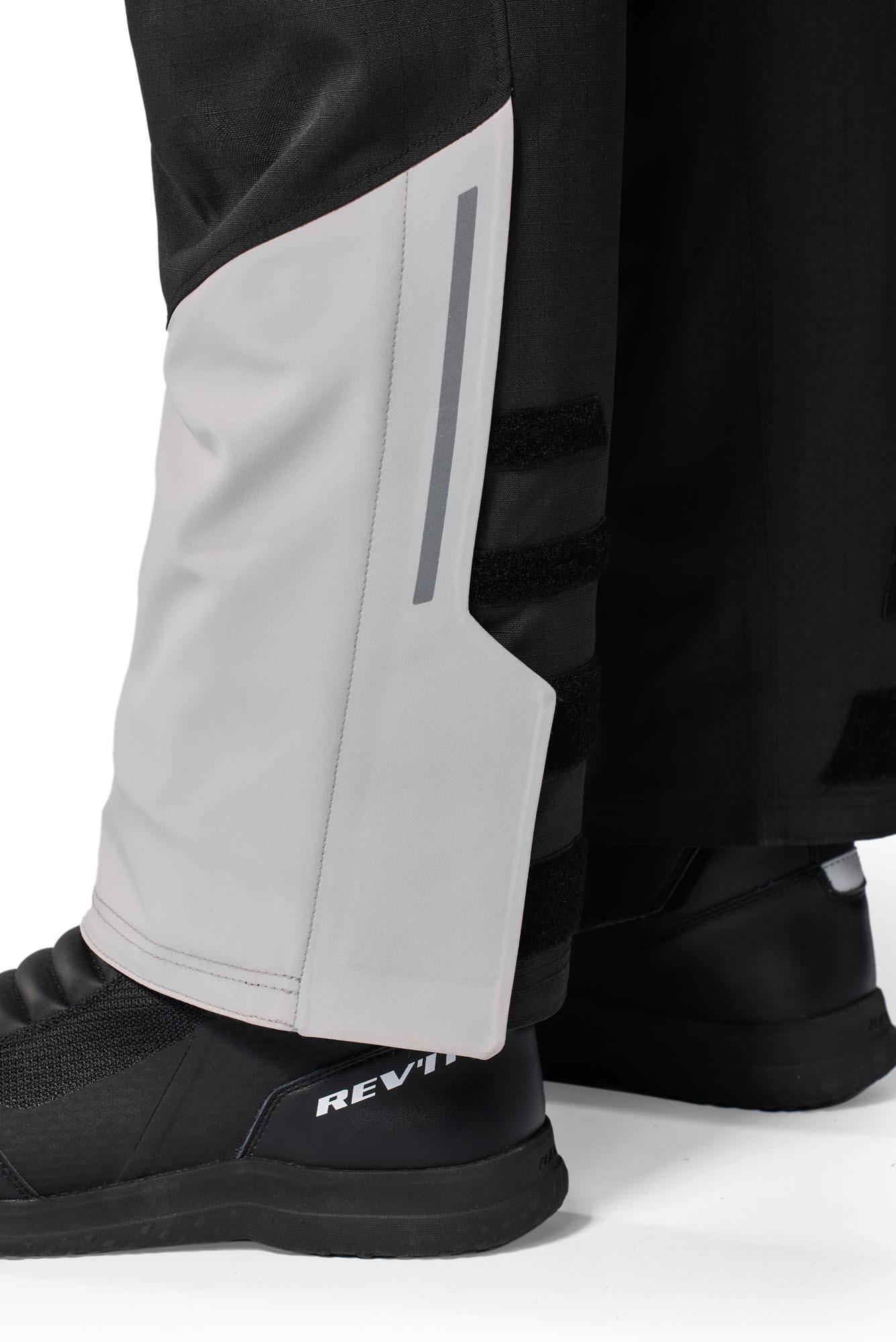 Revit Offtrack 3 H2O waterproof Motorcycle Textile Pants silver/black S Figure 17