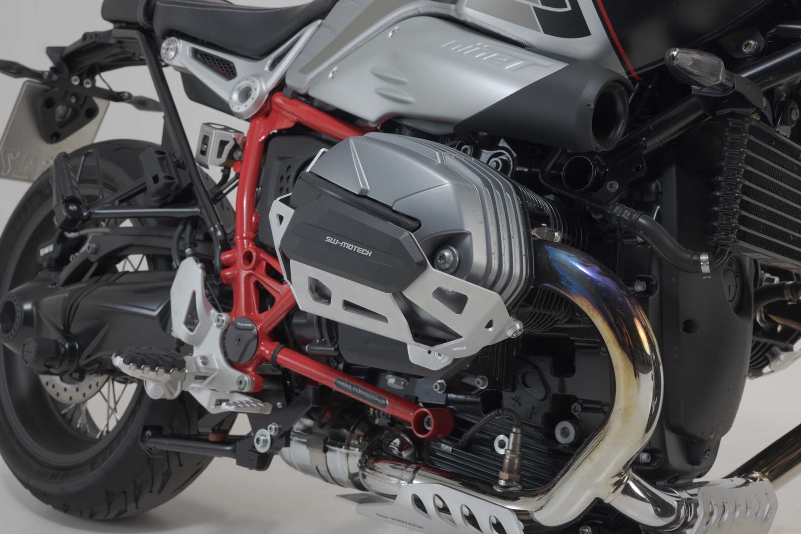 SW-Motech Protector cilindru - Argintiu. BMW R 9T / Pure / Scrambler (20-). Figura 2