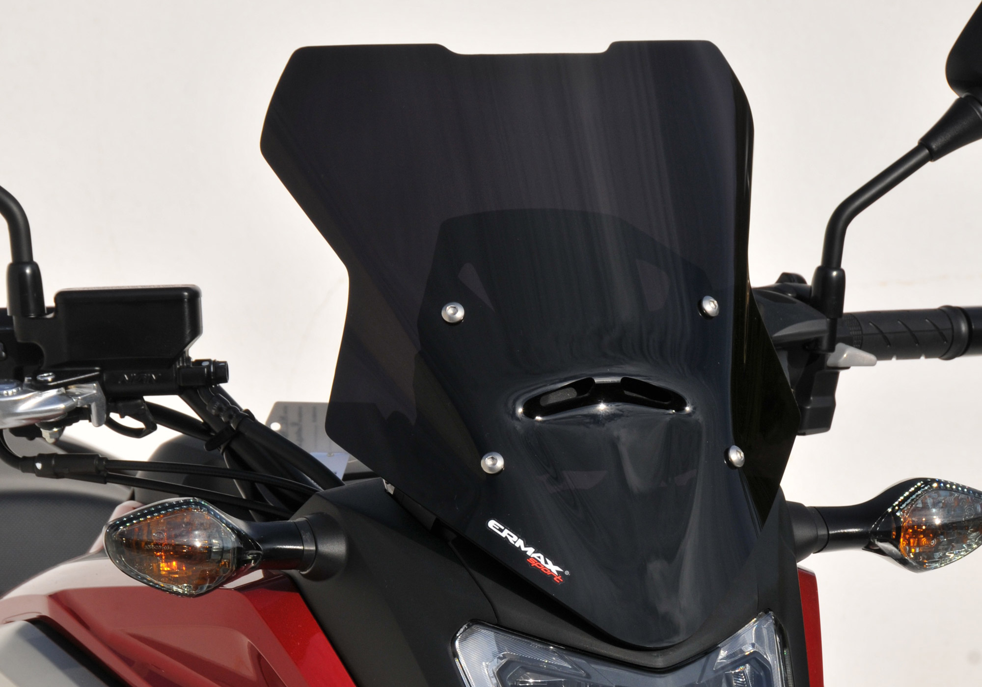 Parbrizul sport ERMAX Sticlă acrilică (PMMA) Figura 1