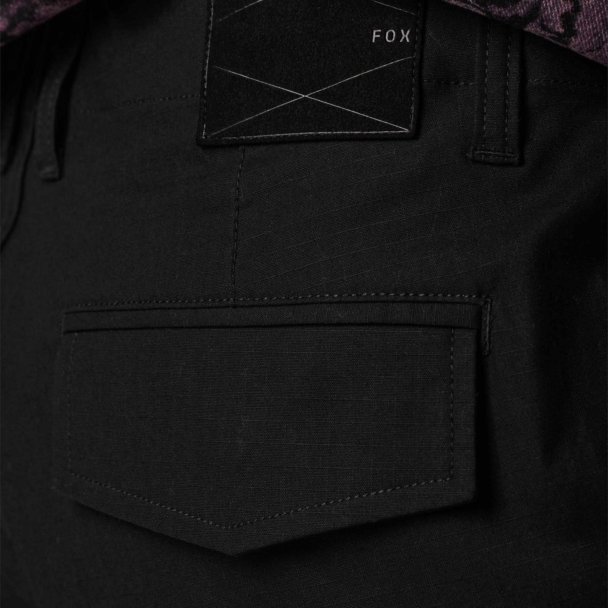 FOX Cargo Scurtmetraje negru 34 Figura 7