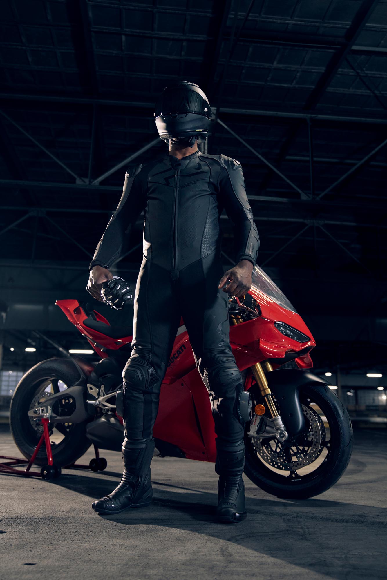 Richa Stradale GP Ett stycke motorcykel läder kostym svart 52 Figur 8