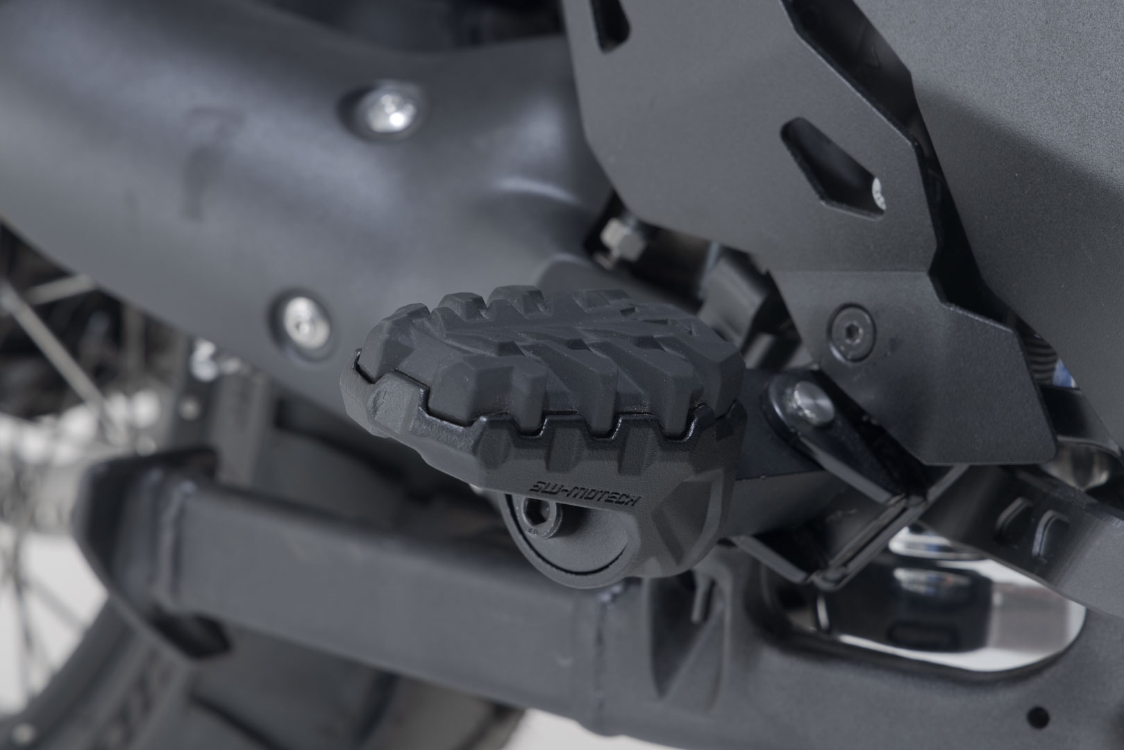Kit de sprijin SW-Motech EVO - Negru. BMW R1100GS R1150GS/Adv. R1200GS (93-12). Figura 3