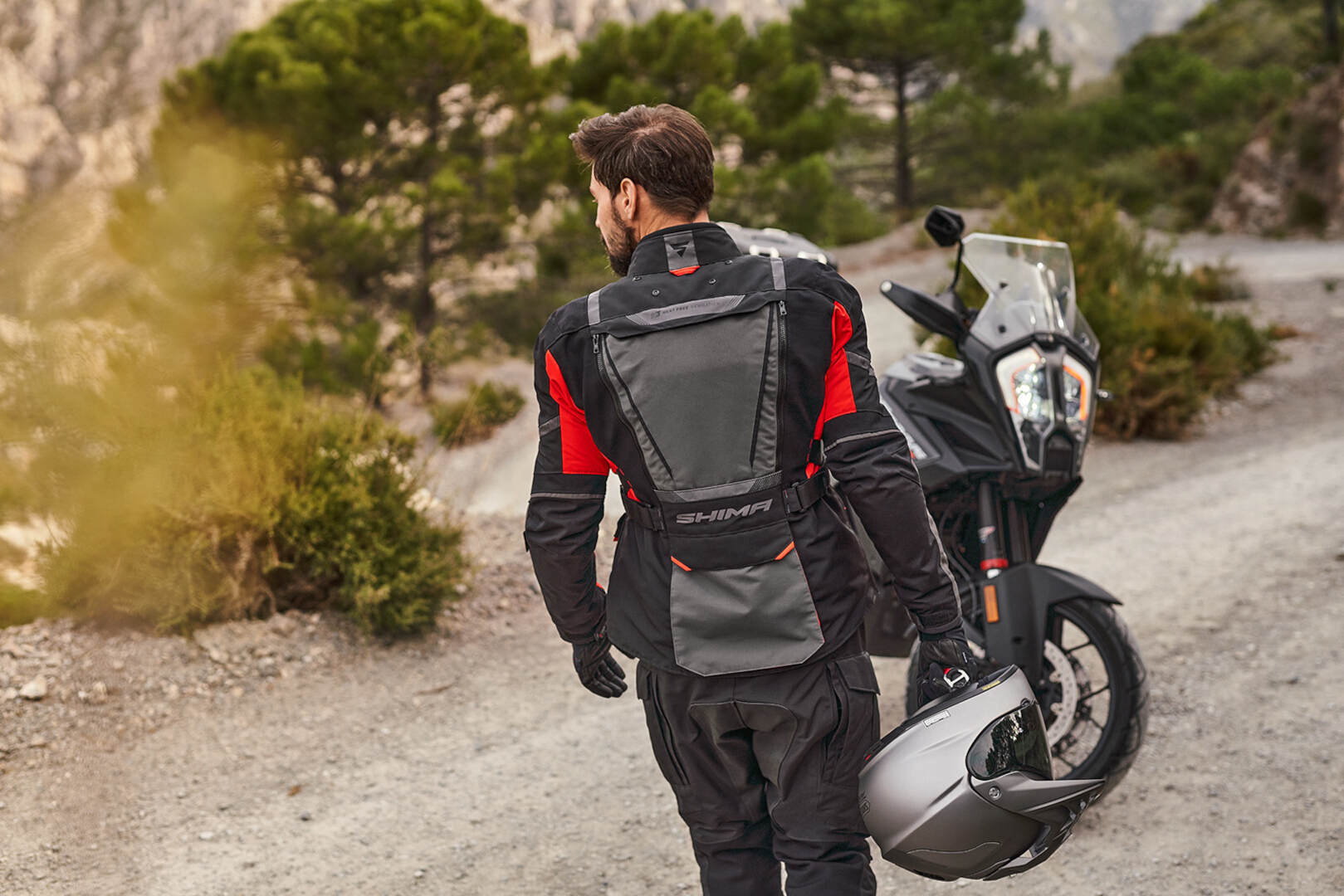 SHIMA Hero 2.0 waterproof Motorcycle Textile Jacket black/red XXL Figure 8