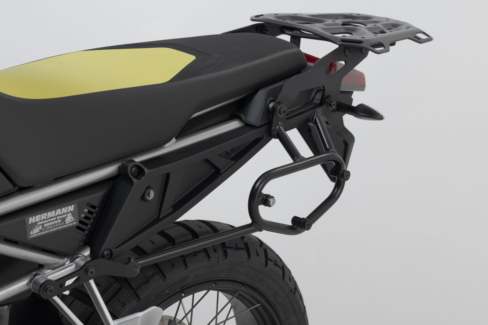 Portavion lateral SW-Motech SLC stânga - Aprilia Tuareg 660 (21-) / Rally (24-). Figura 4