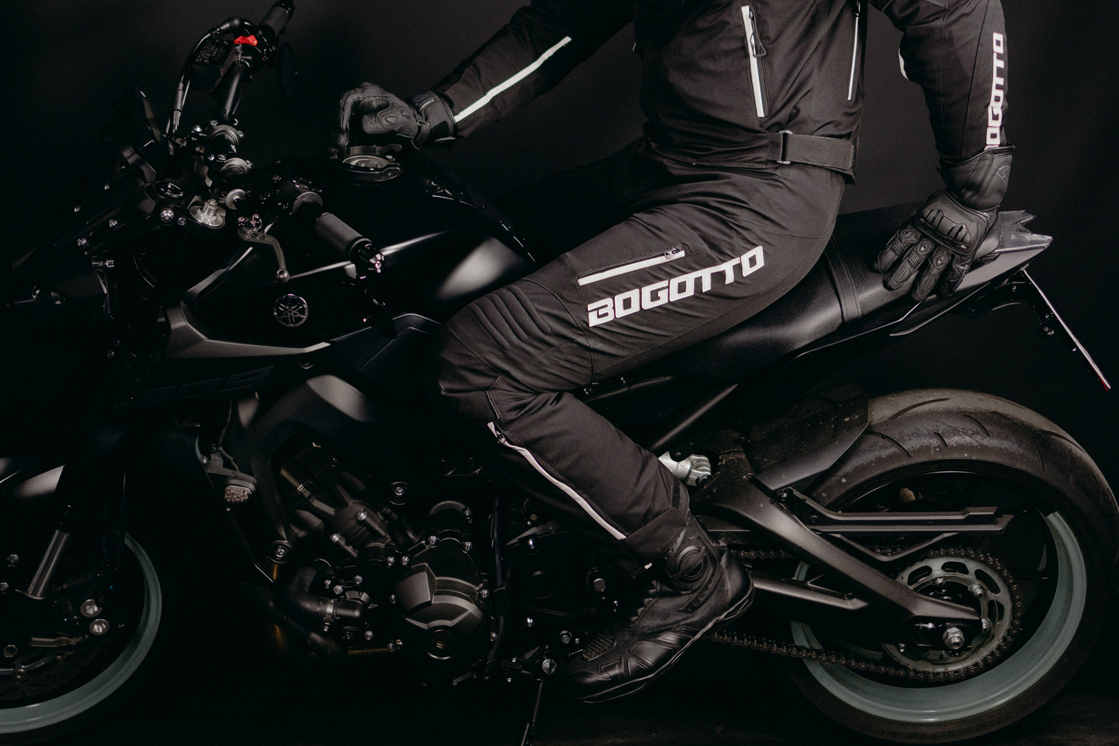 Bogotto Sparrow Pantaloni impermeabili pentru textile de motocicletă alb/negru XS Figura 4