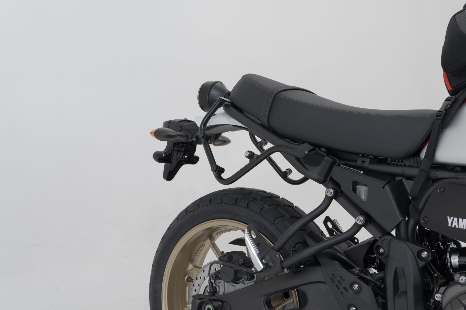 SW-Motech SLC portavion lateral dreapta - Yamaha XSR 700 (15-). XSR 700XT (19-). Figura 3
