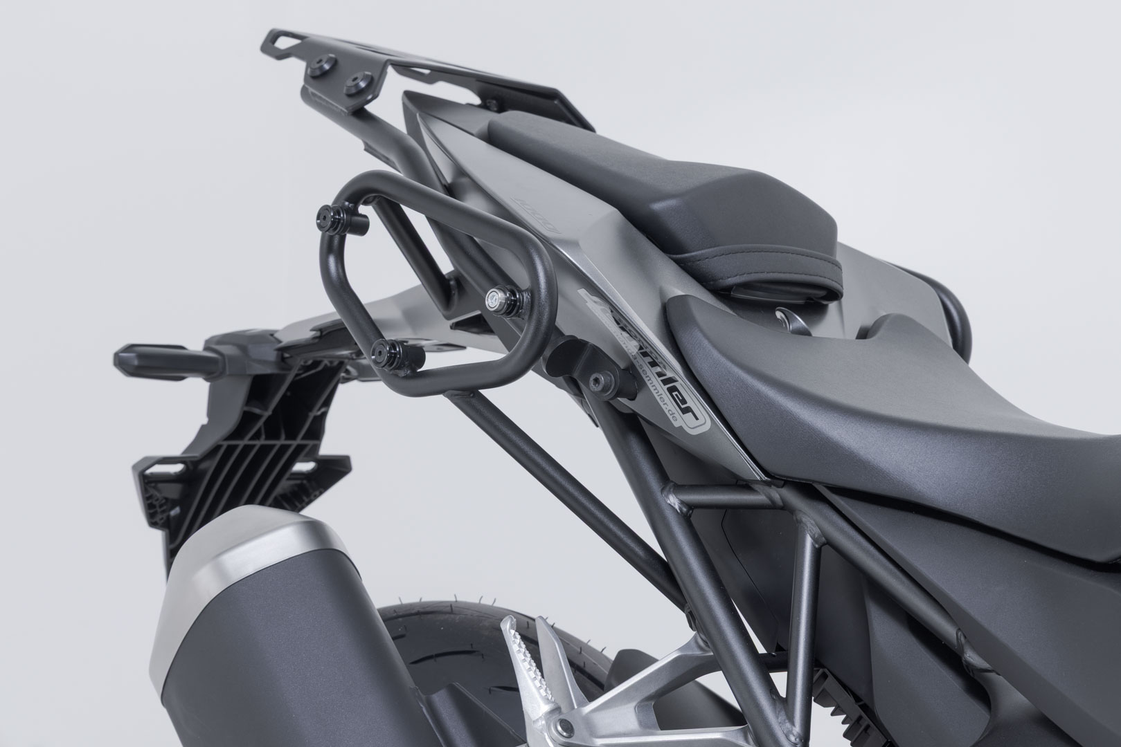 SW-Motech SLC portavion lateral dreapta - Honda CB1000 Hornet (24-). Figura 4
