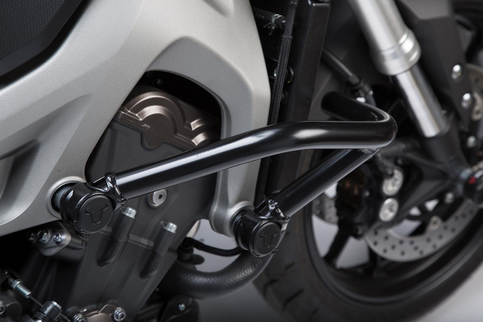 SW-Motech Crash bar - Negru. Yamaha MT-09/Tracer, XSR900/Abar. Figura 2
