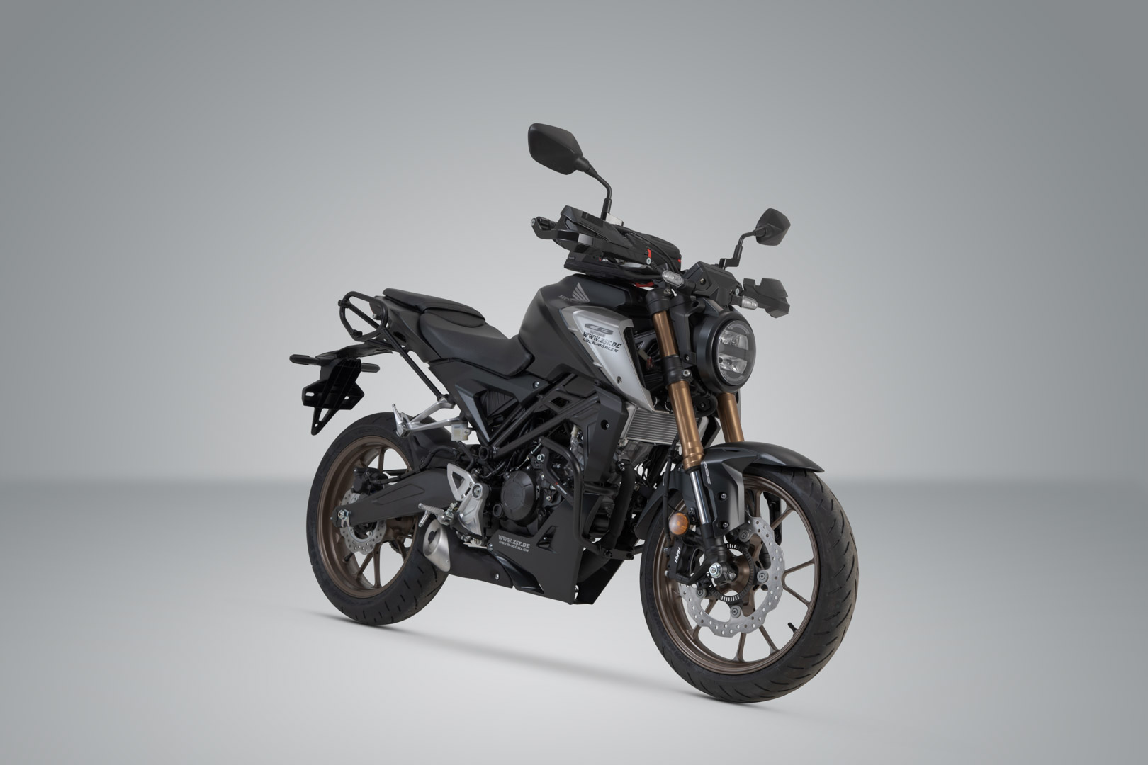 SW-Motech SLC portavion lateral stânga - Honda CB300R (18-) / CB125R (18-). Figura 2