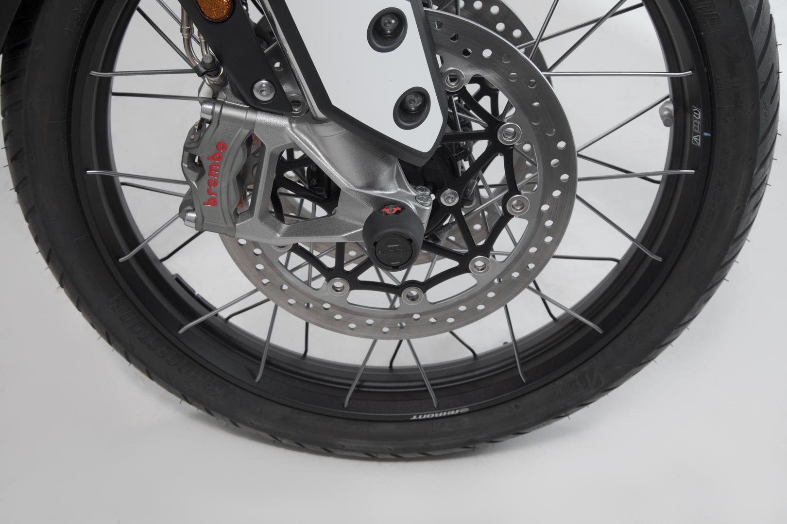 Set SW-Motech Slider pentru puntea față - Negru. Triumph, Honda, modele Yamaha. Figura 2