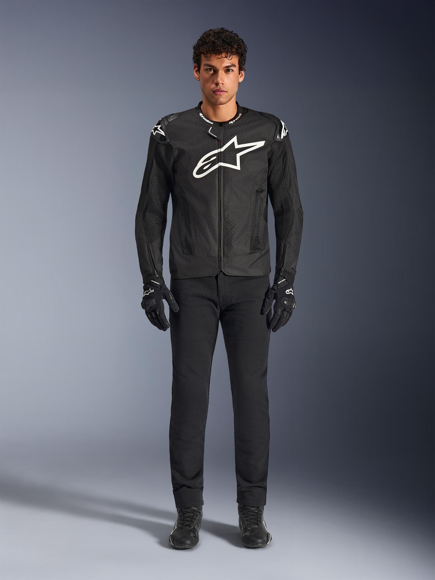Alpinestars T-GP Air perforated Motorcycle Textile Jacket black L Figure 4
