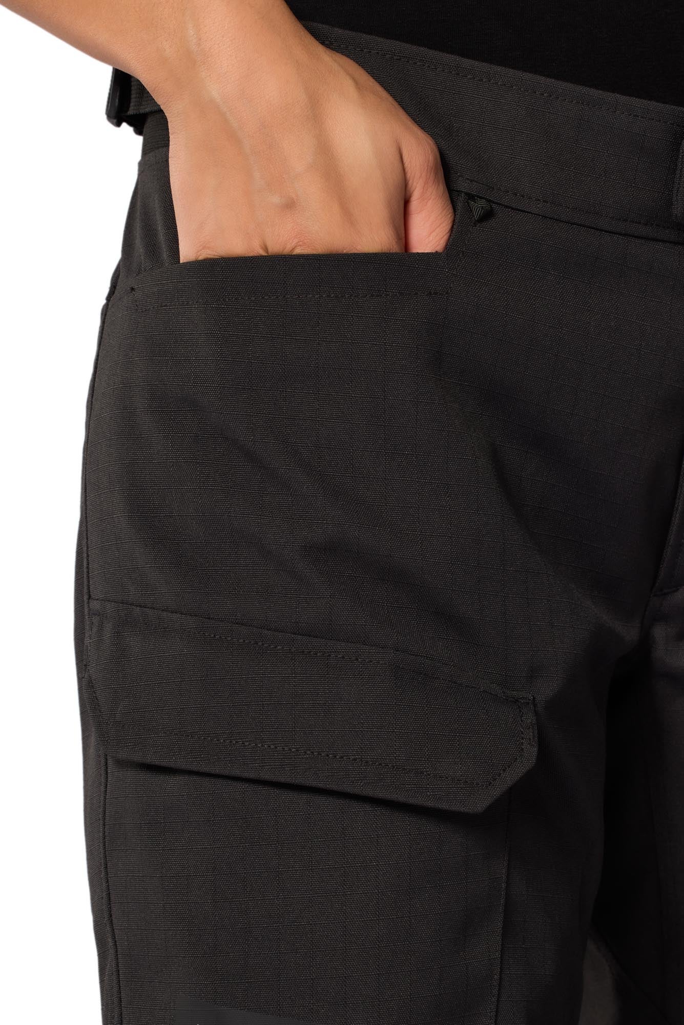 Revit Convergent H2O waterproof Ladies Motorcycle Textile Pants 44 Figure 12