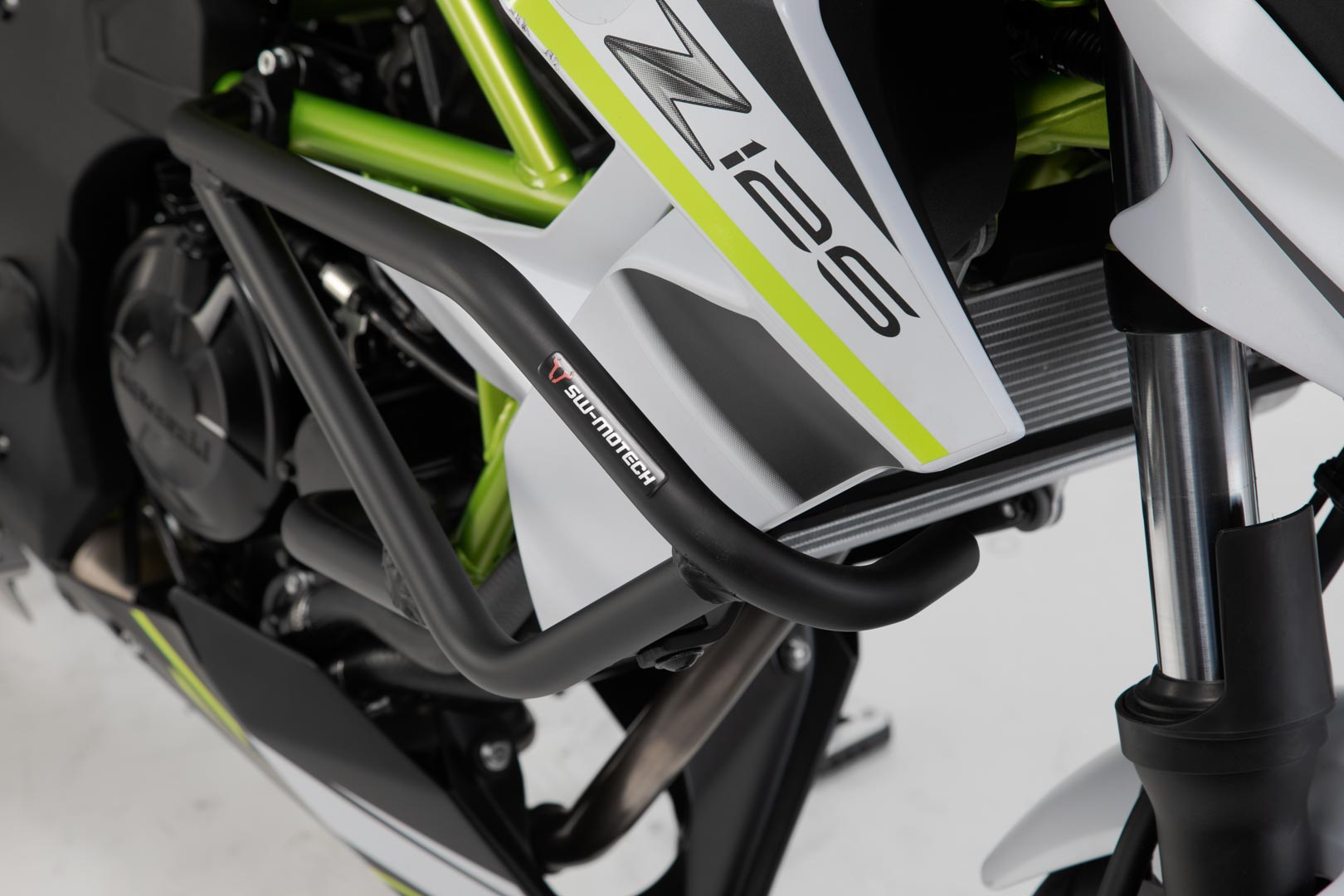SW-Motech Crash bar - Svart. Kawasaki Z125 (18-). Figur 2