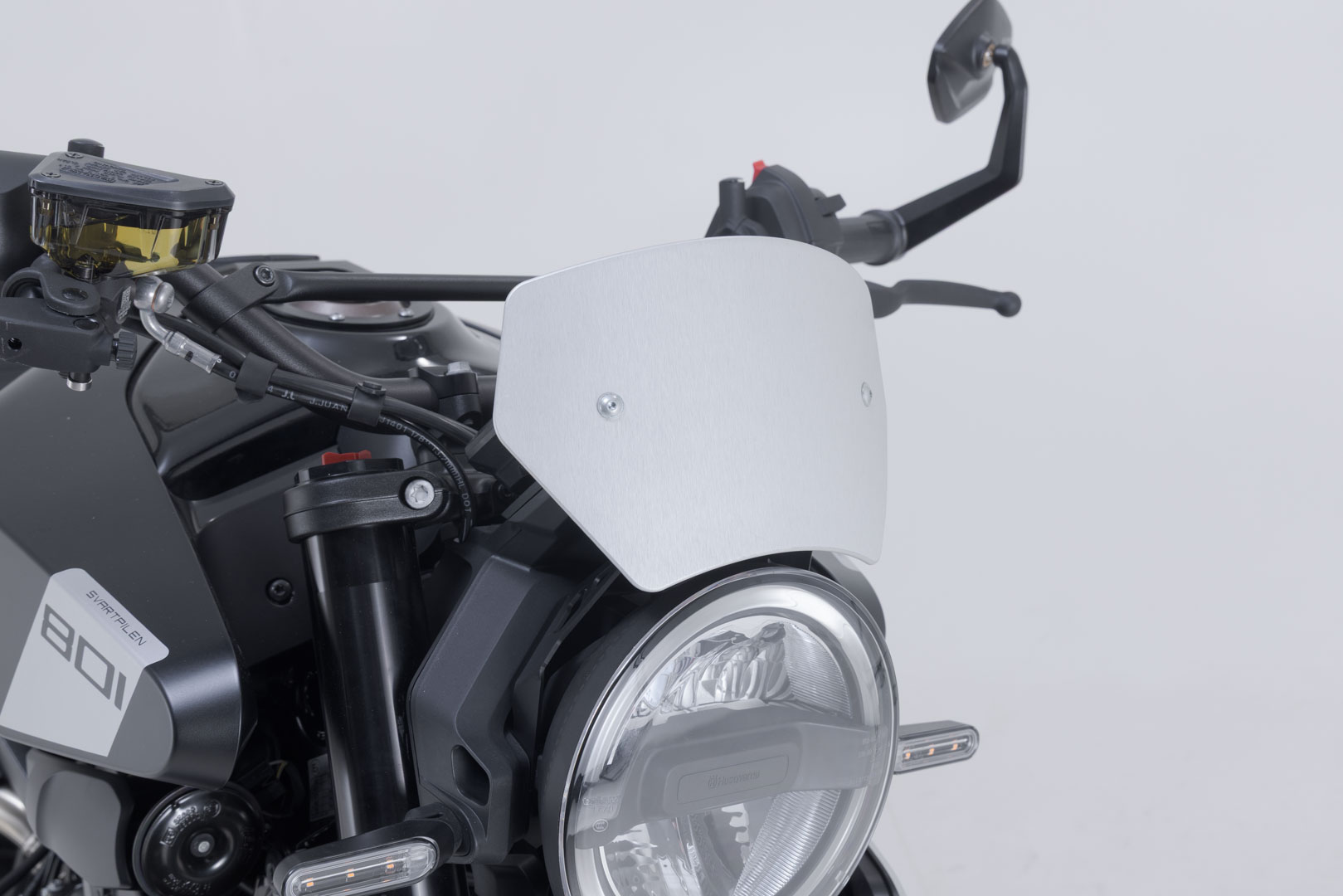 Parbrizul SW-Motech - Gri. Husqvarna Svartpilen 801 (24-). Figura 2