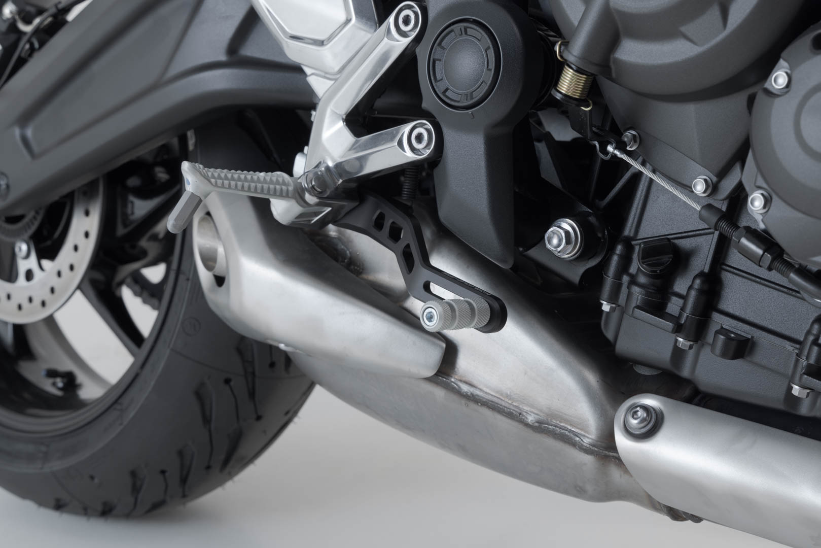 Pedală de frână SW-Motech - Triumph Trident 660 (21-). Figura 2
