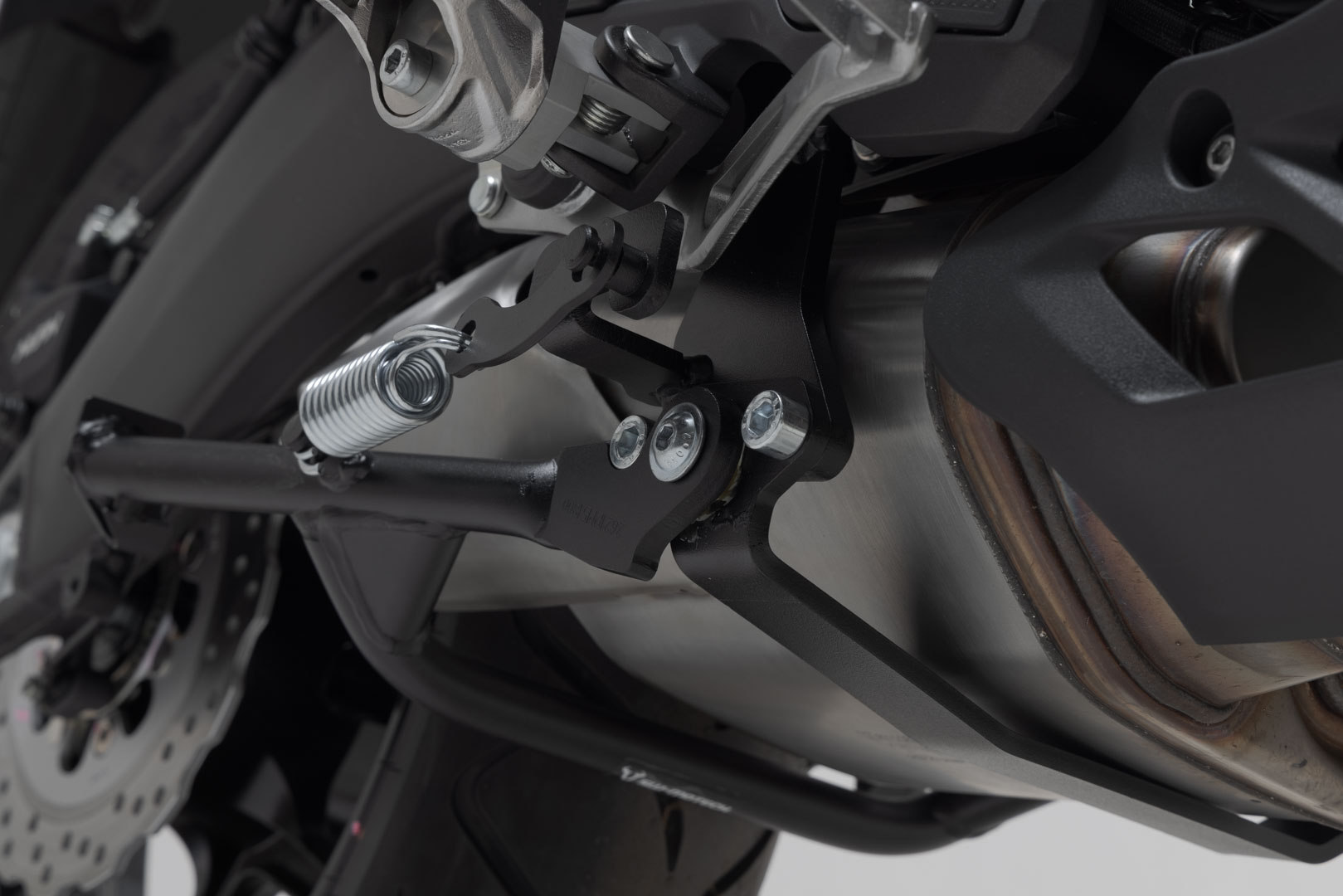 Standul SW-Motech - Negru. Kawasaki Versys 650 (14-). Figura 4