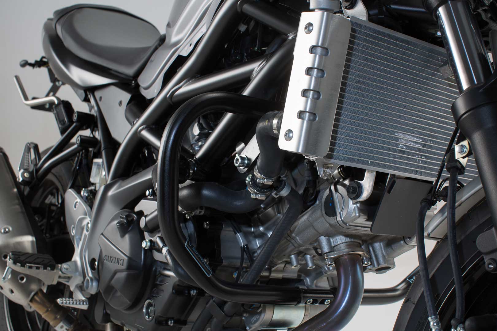 SW-Motech Crash bar - Черный. Suzuki SV650 ABS (15-) / SV650 X (18-).