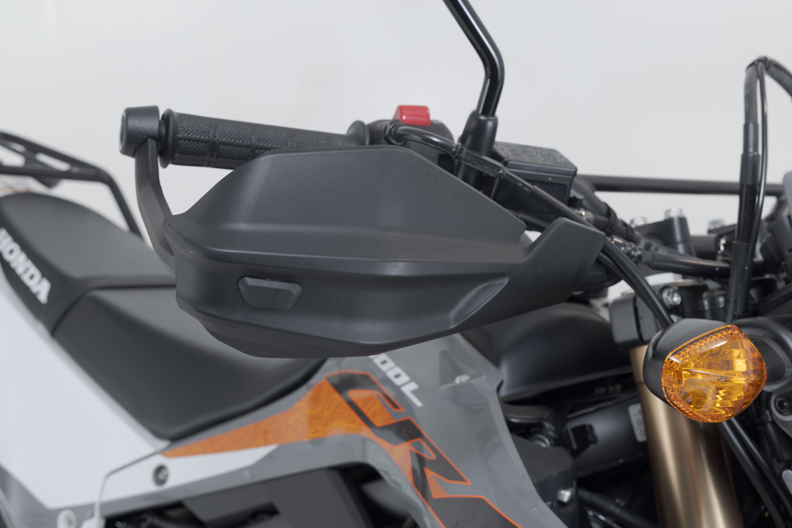 Kit de protecție SW-Motech Adventure - Negru. Honda CRF300L, Triumph Scrambler 400X. Figura 4