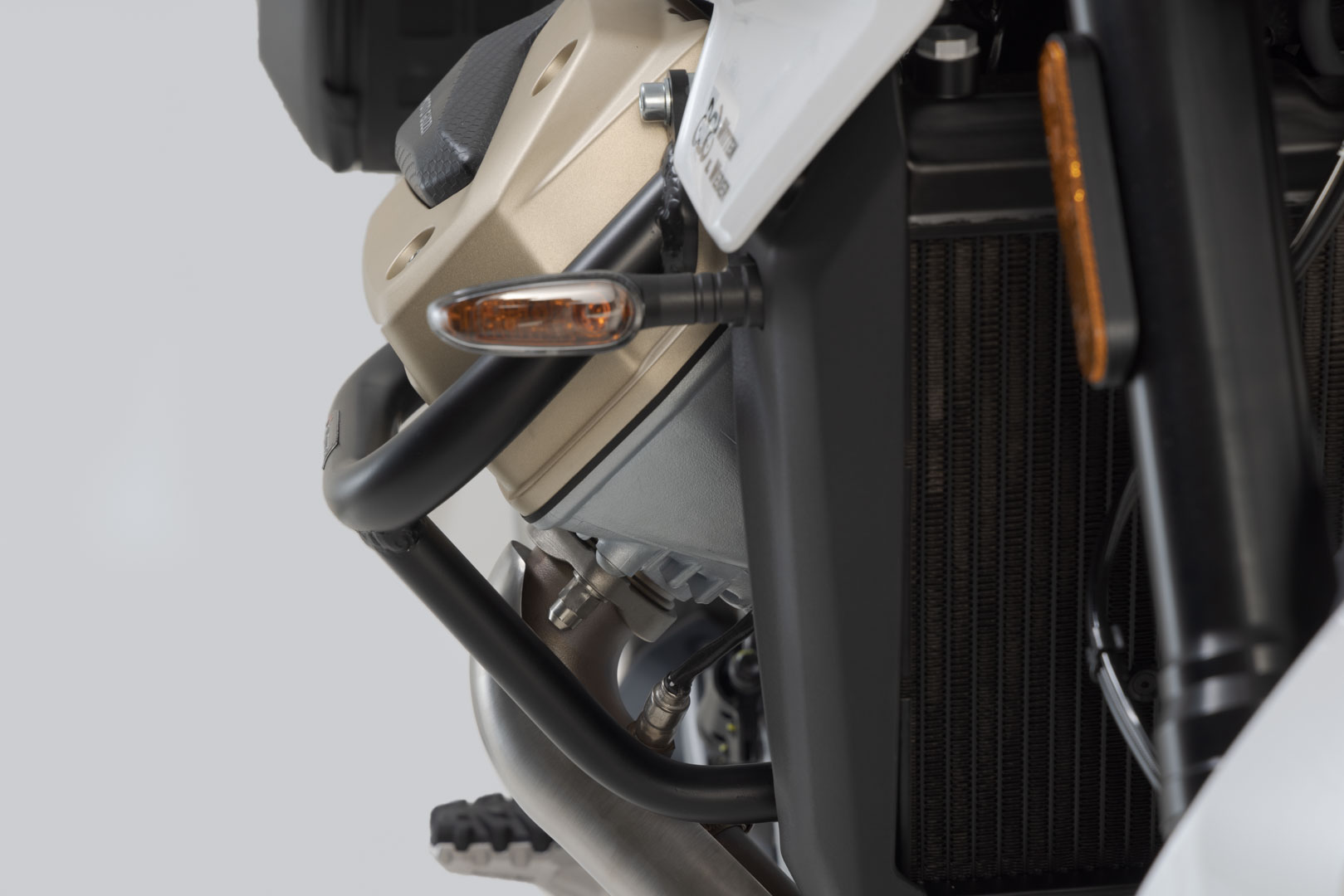 SW-Motech Crash bar - Negru. Moto Guzzi V100 Mandello/S, Stelvio. Figura 3