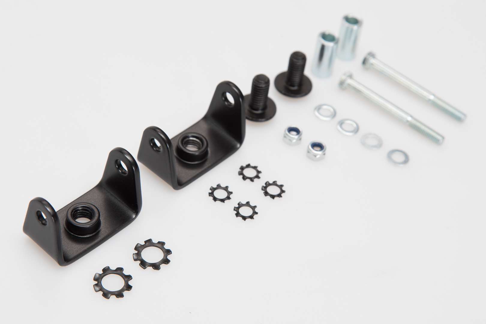 Adaptor SW-Motech pentru montură de lumină SW-MOTECH - Negru. Pentru luminile originale de ceață BMW. Figura 1