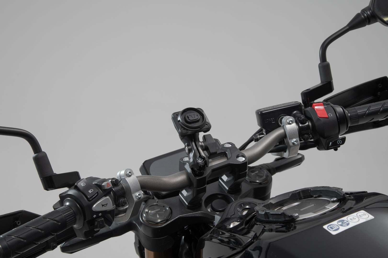 Kit universal de montare GPS SW-Motech cu husă Navi - Include braț pentru soclu de 2", pentru filetul ghidonului/oglinzii Figura 2