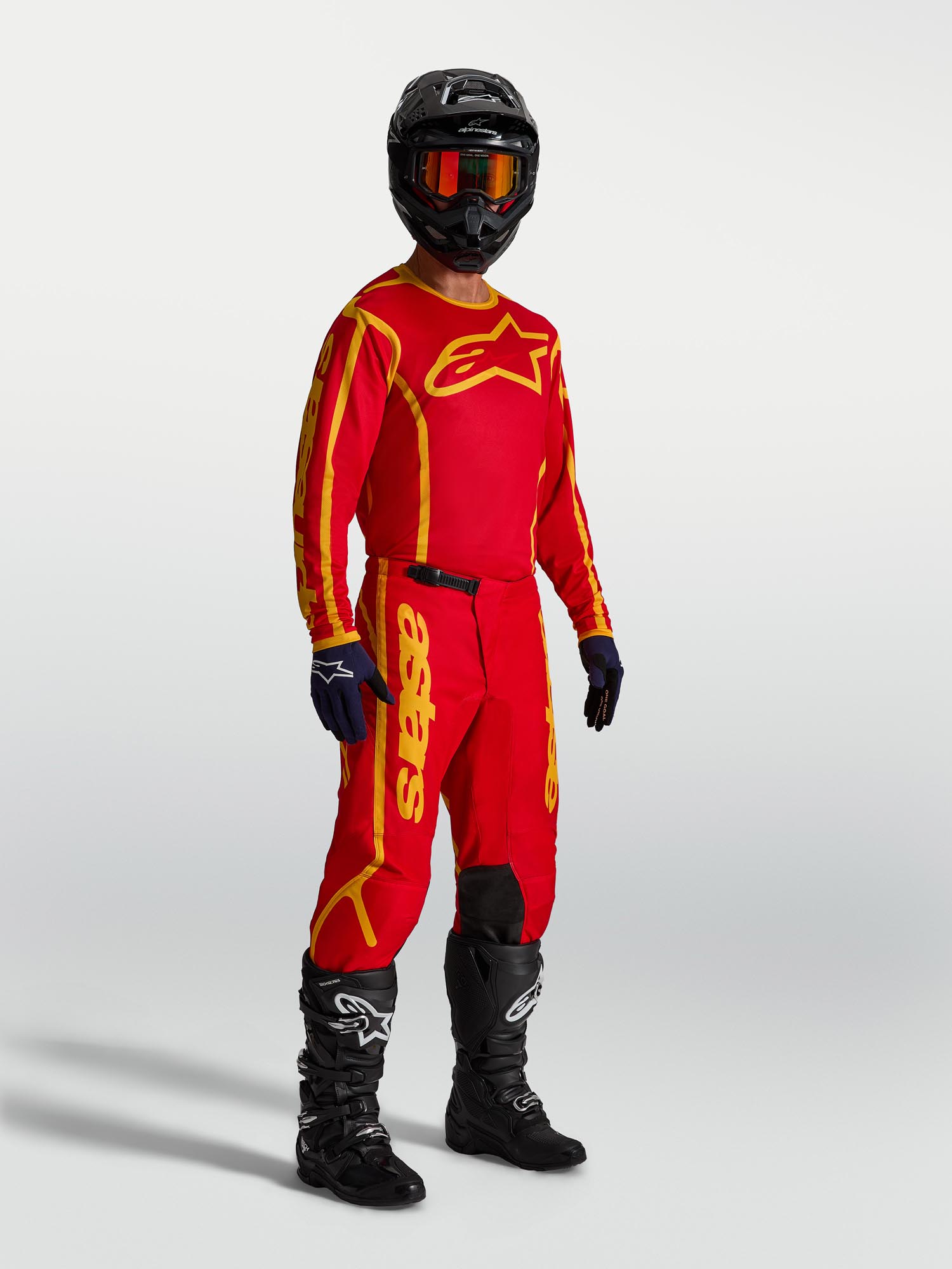 Side view of Alpinestars Fluid Apex V2 Motocross Pants