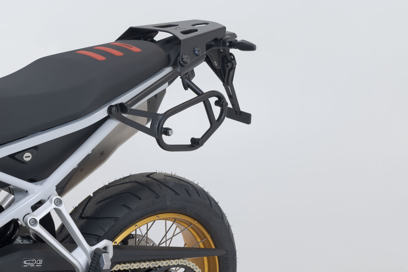 SW-Motech SLC portavion lateral stânga - BMW F 900 GS (23-). Figura 3