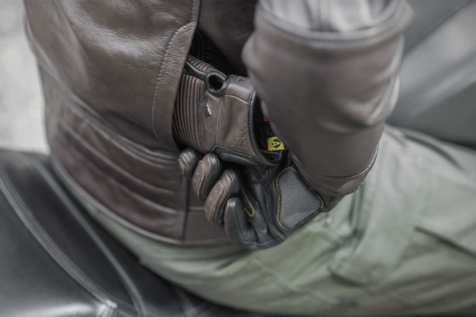 SHIMA Blake Giacca in pelle per moto marrone L Figura 8
