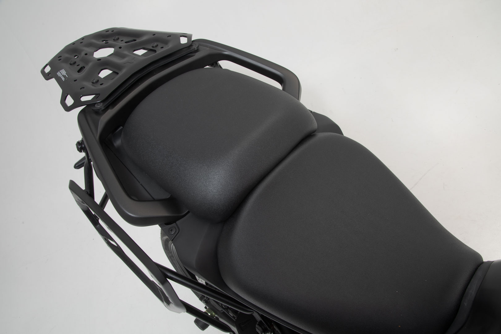 Setul de aventură SW-Motech TRAX ADV - Negru. Yamaha Tracer 9 / GT (20-) / GT+ (22-). Figura 4