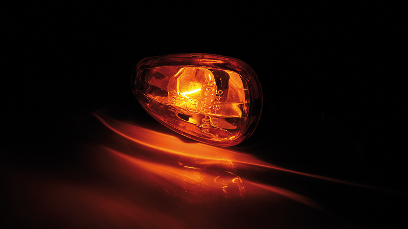 HIGHSIDER Smart Little Duke Bulb Mini Indikator Kropp Svart / Lins Orange (Par), Fram & Bak Figur 6