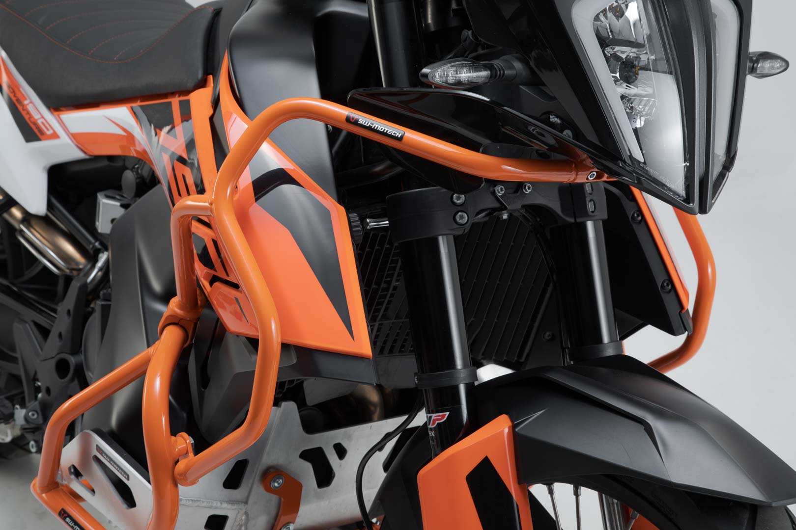 SW-Motech Upper crash bar - Portocaliu. KTM 790 Adv/R (19-21), 890 Adv/R (20-22). Figura 2