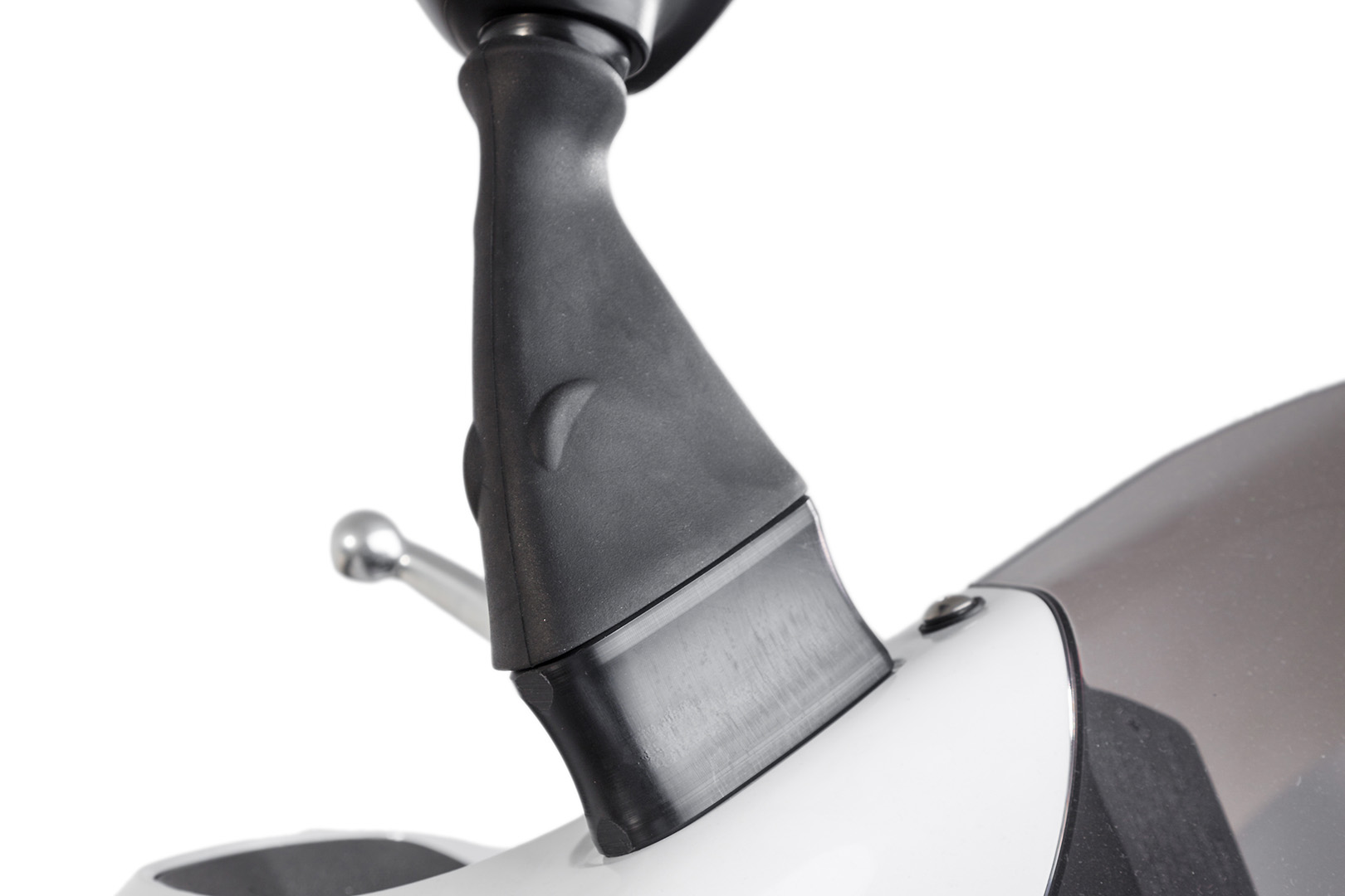 Extensia oglinzii SW-Motech - Profil. Negru. Suzuki. Figura 1