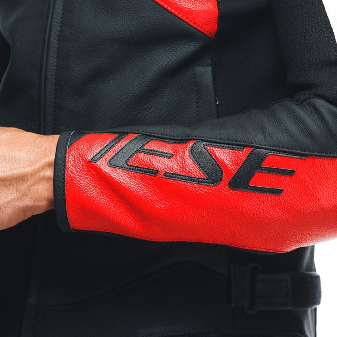 Dainese Sportiva Jaqueta de couro de motocicleta perfurada preto/vermelho/branco 48 Figura 9