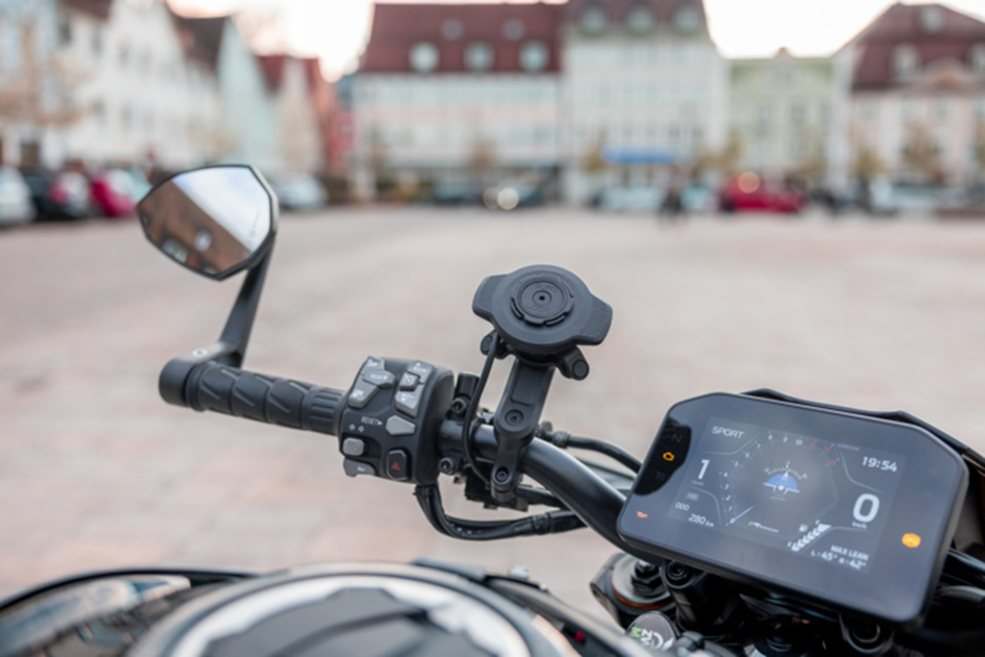 Quad Lock Vattentät trådlös laddningshuvud Figur 7