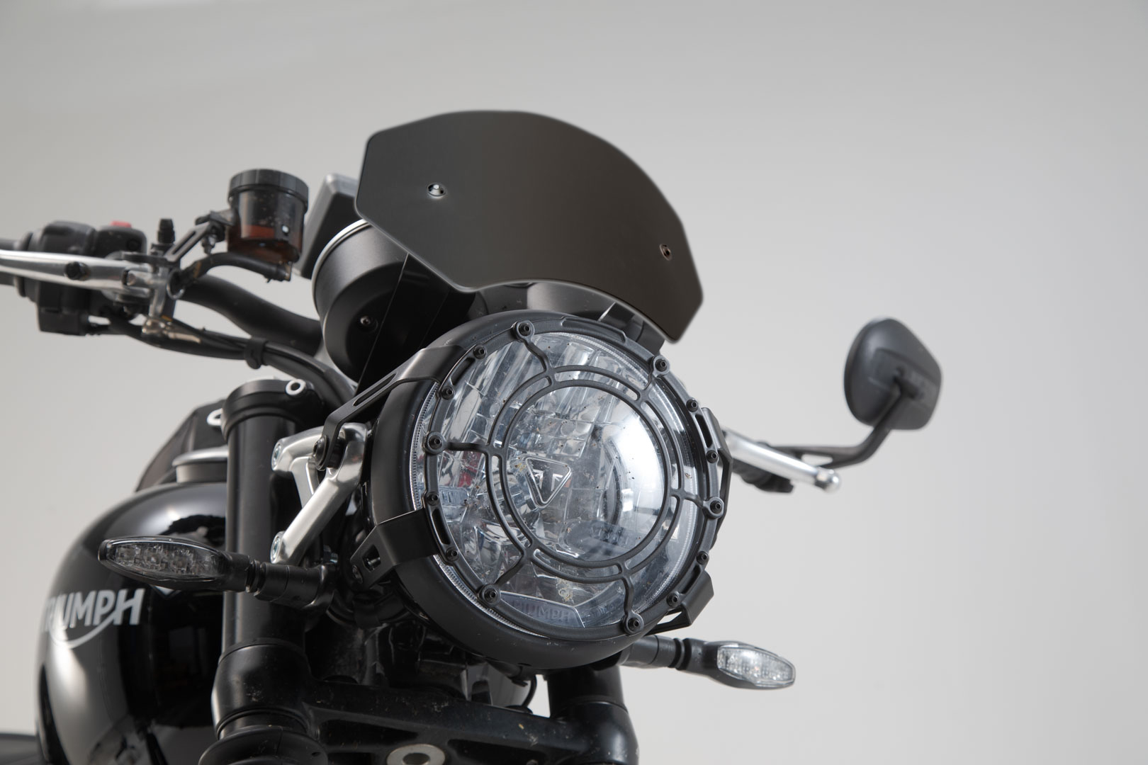 Parbrizul SW-Motech - Negru. Triumph Speed Twin 1200 (18-24). Figura 2