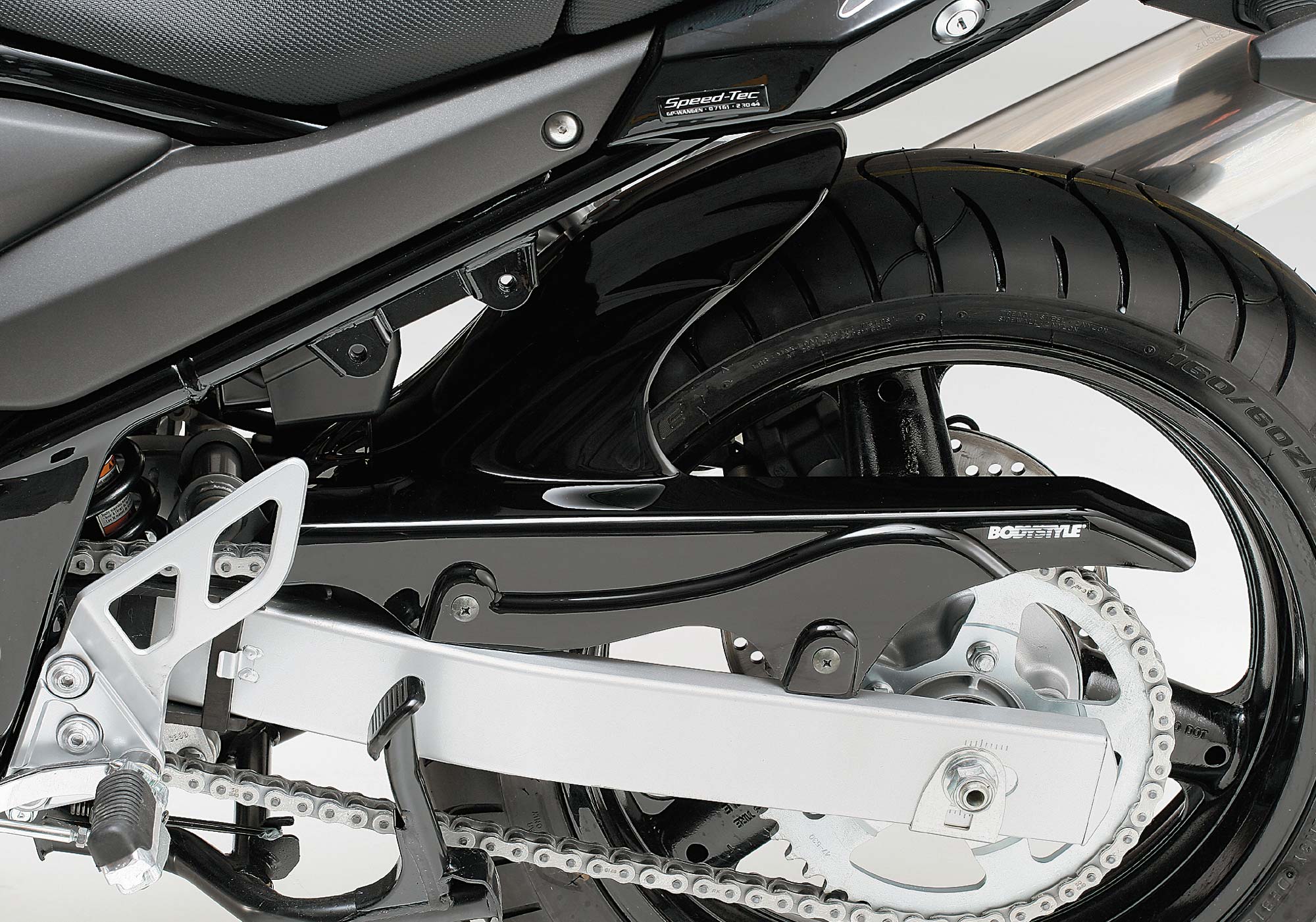 BODYSTYLE bakre hugger ABS plast omålad Figur 1