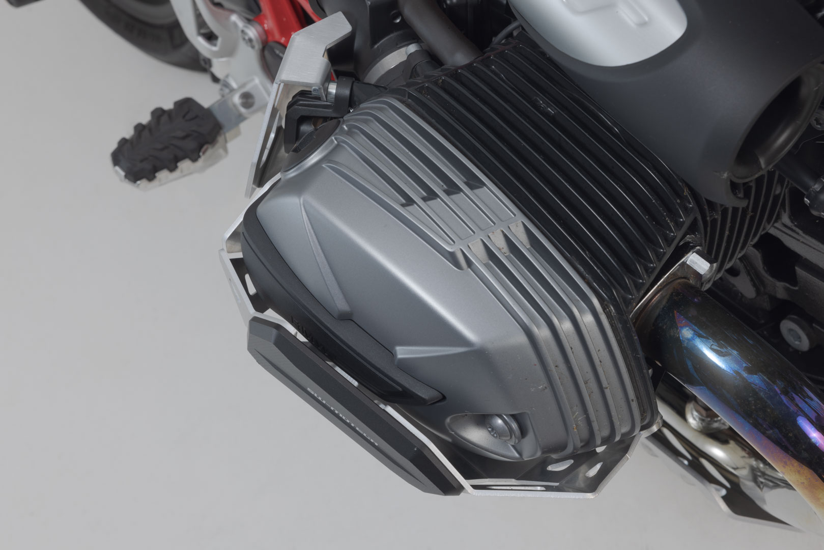SW-Motech Protector cilindru - Argintiu. BMW R 9T / Pure / Scrambler (20-). Figura 4