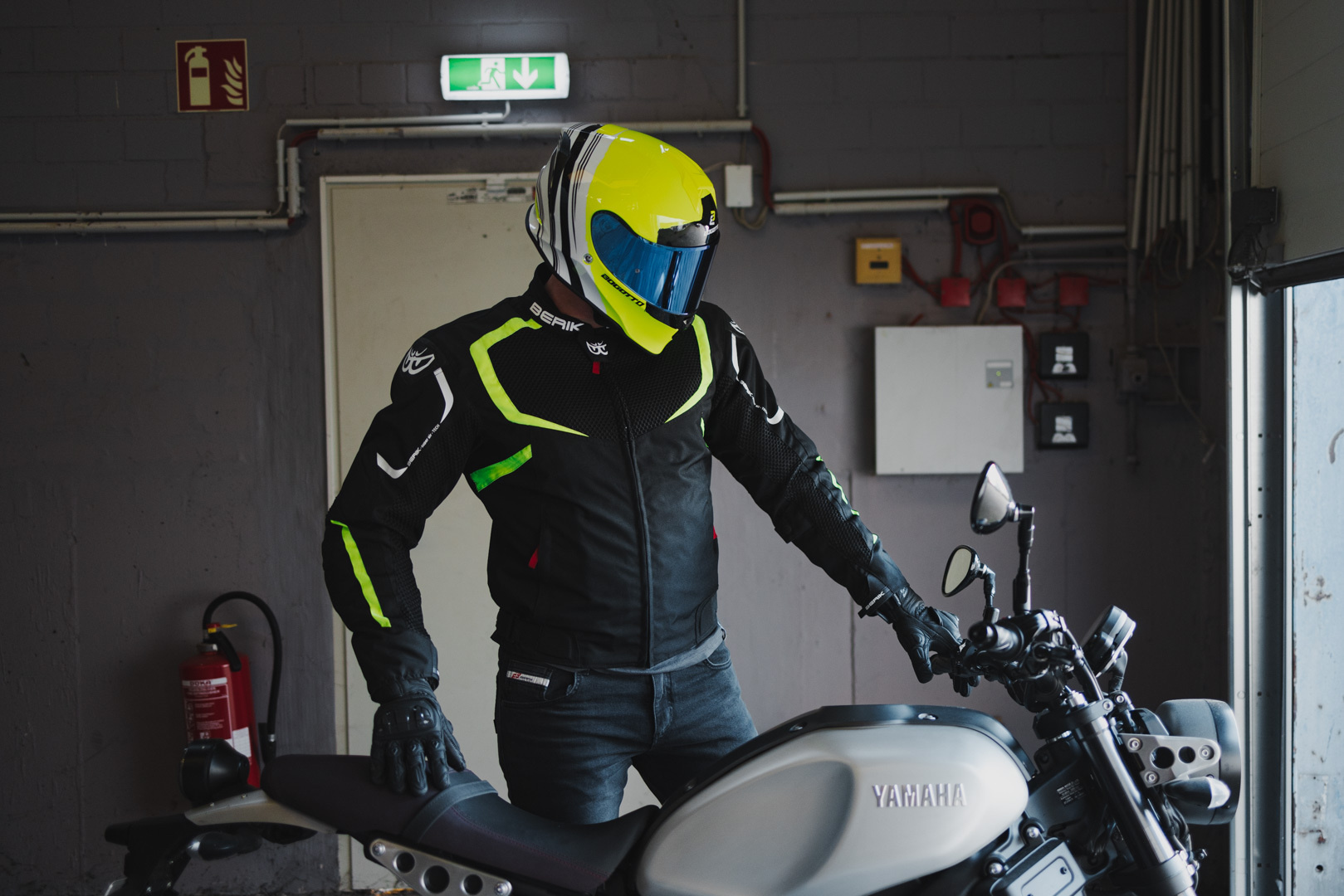 Berik X-Speed Air Motorcykel Textil Jacka svart/vit/neongul 48 Figur 5