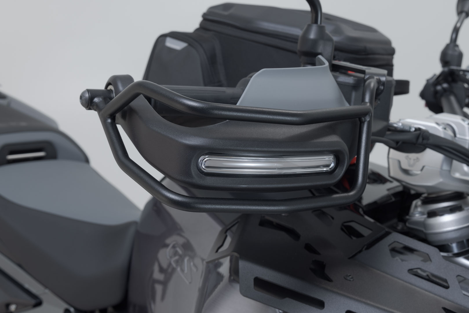 SW-Motech Handguard - Negru. BMW R 1300 GS (23-) / Adventure (24-). Figura 4